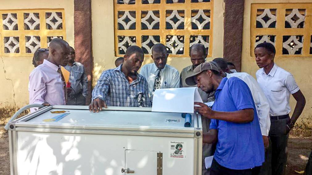 De l'eau dans les écoles à Haïti